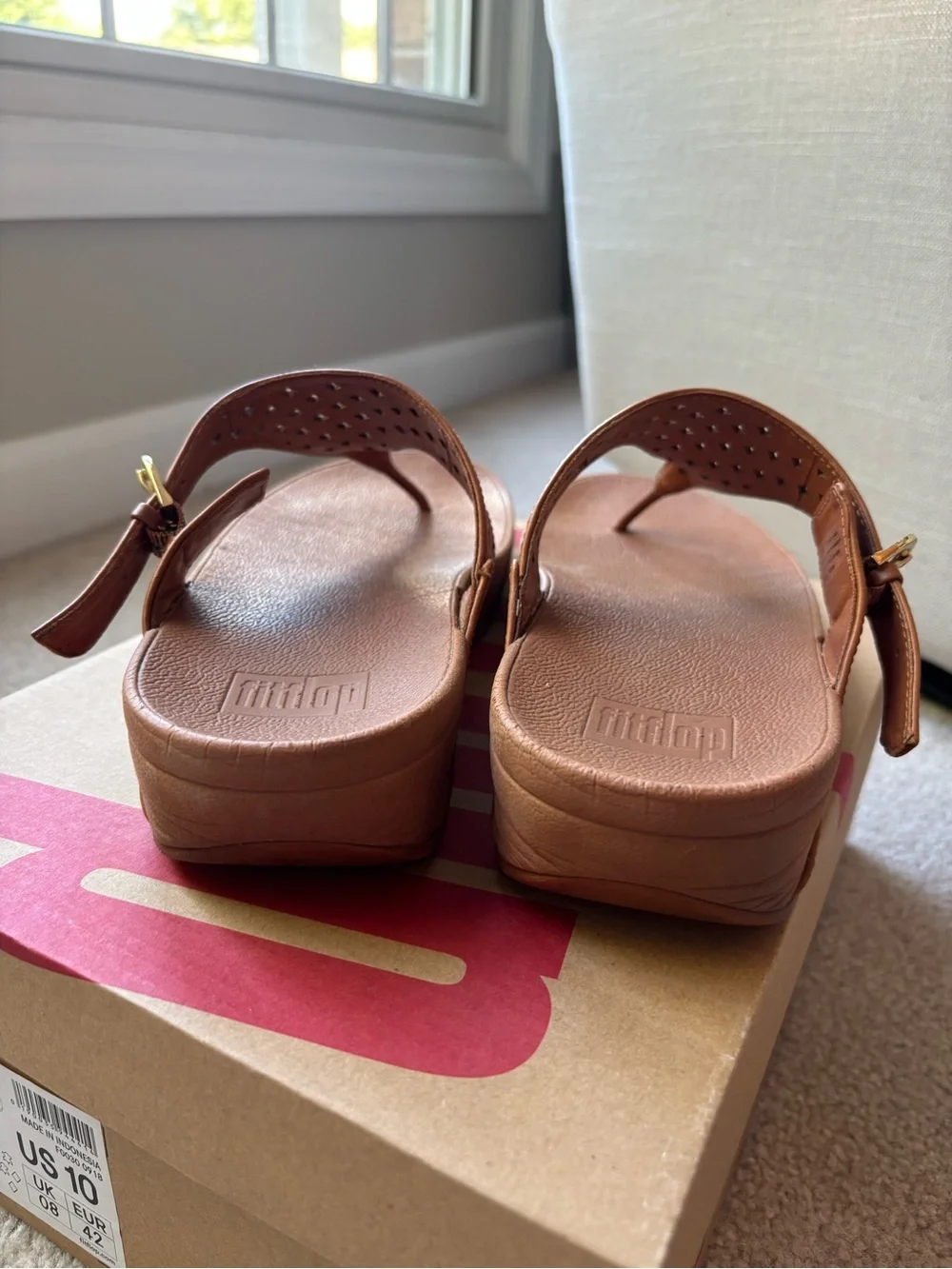 FitFlop Women's Tan Perforated Thong Sandals